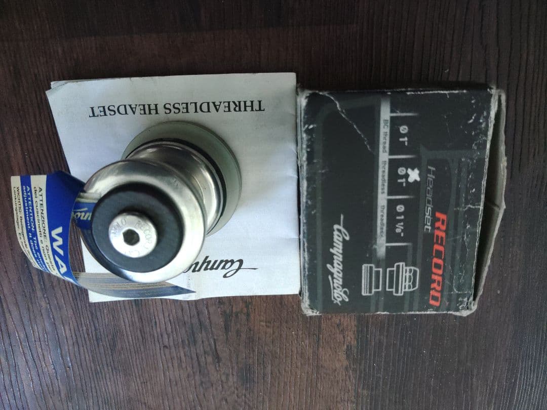 CAMPAGNOLO RECORD ヘッドパーツ スレッドレス 1インチ