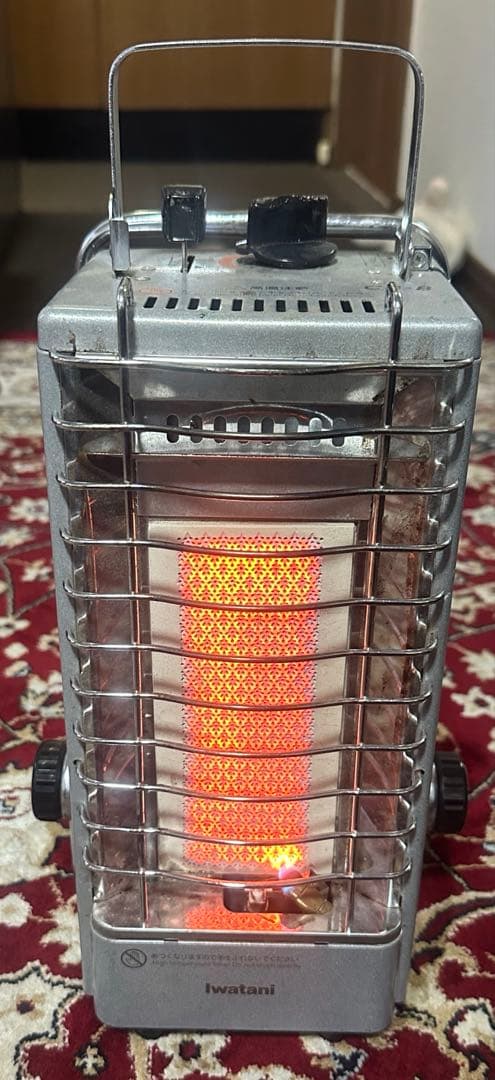 IWATANIカセットガスヒーター CB-8 動作確認済み