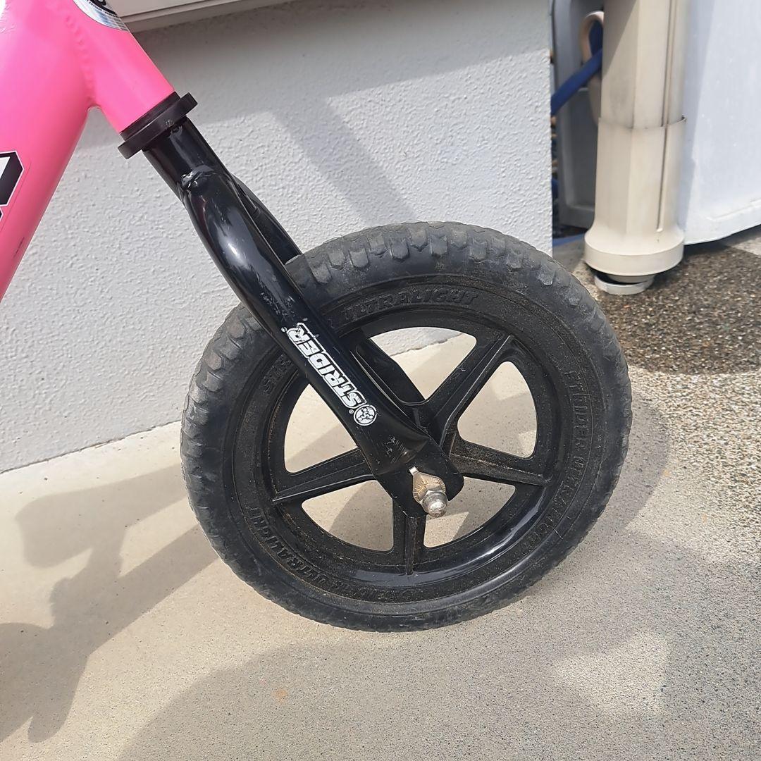 STRIDER ストライダー 12インチ ピンク　キックバイク