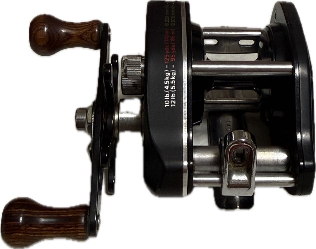 DAIWA Pantom SM-10 ベイトリール