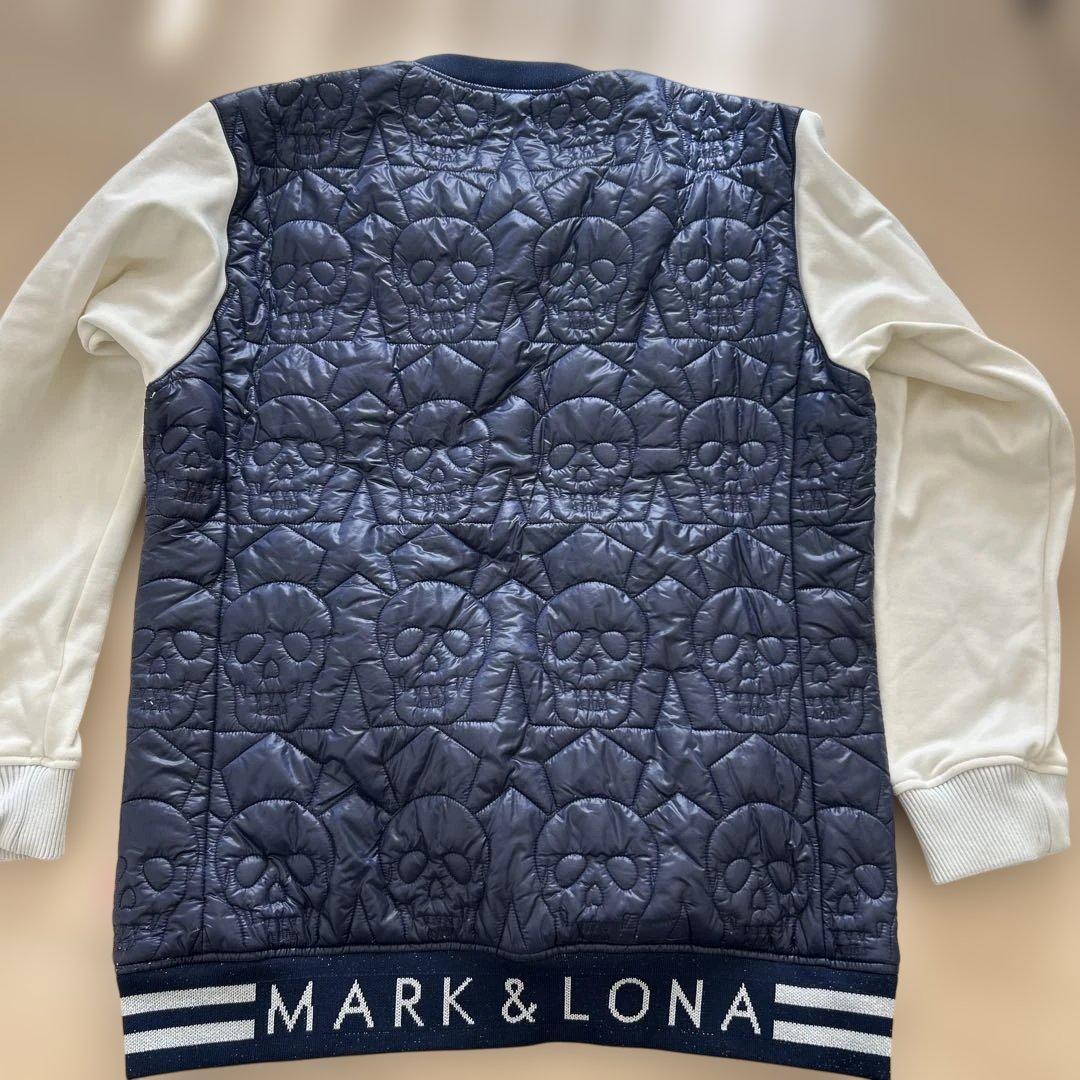 値下げ　MARK & LONA ネイビー ×白　ナイロン中綿