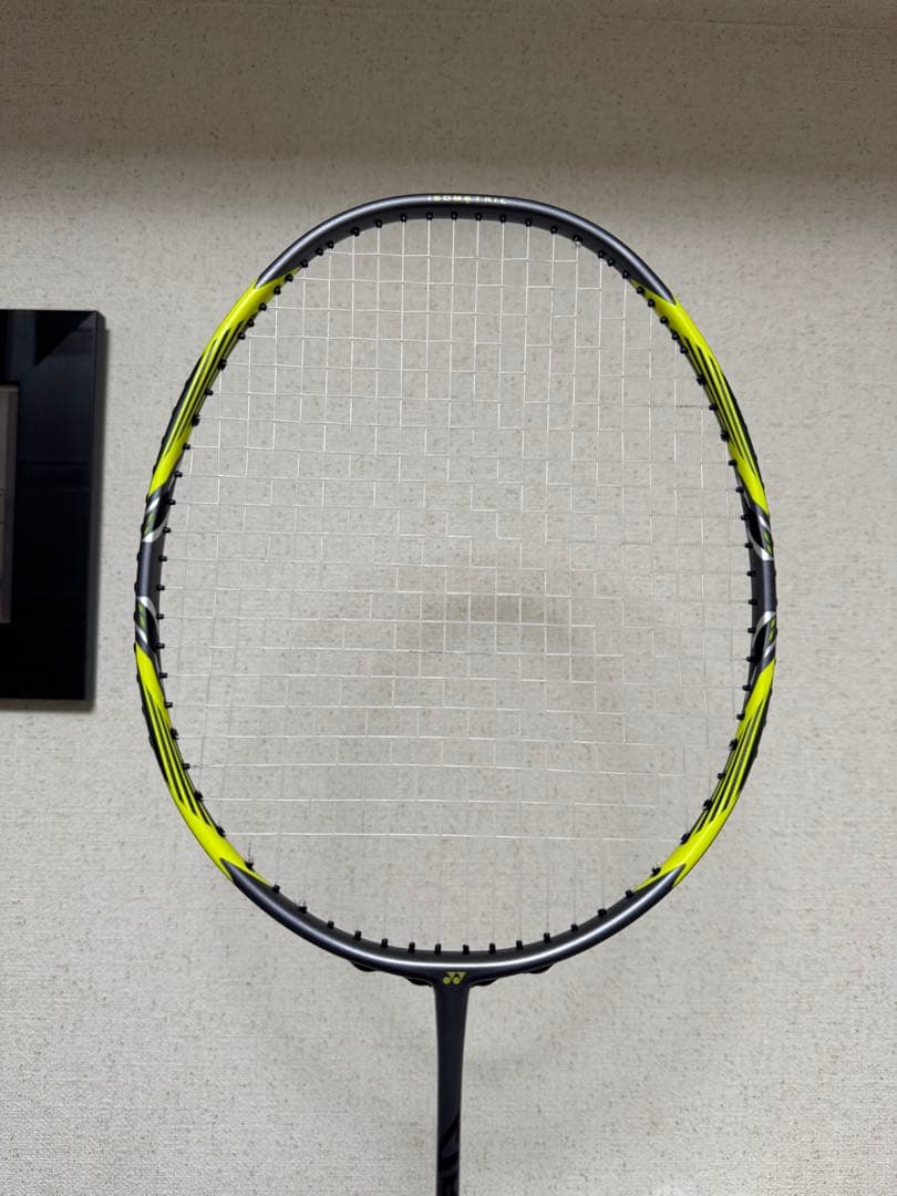【美品】アークセイバー7プロ 4UG5 YONEX バドミントンラケット