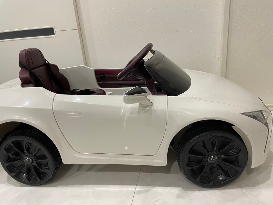 Lexus LC 電動ミニカー ホワイトLC500