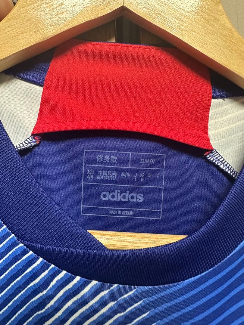 adidas サッカーユニフォーム　冨安健洋 16