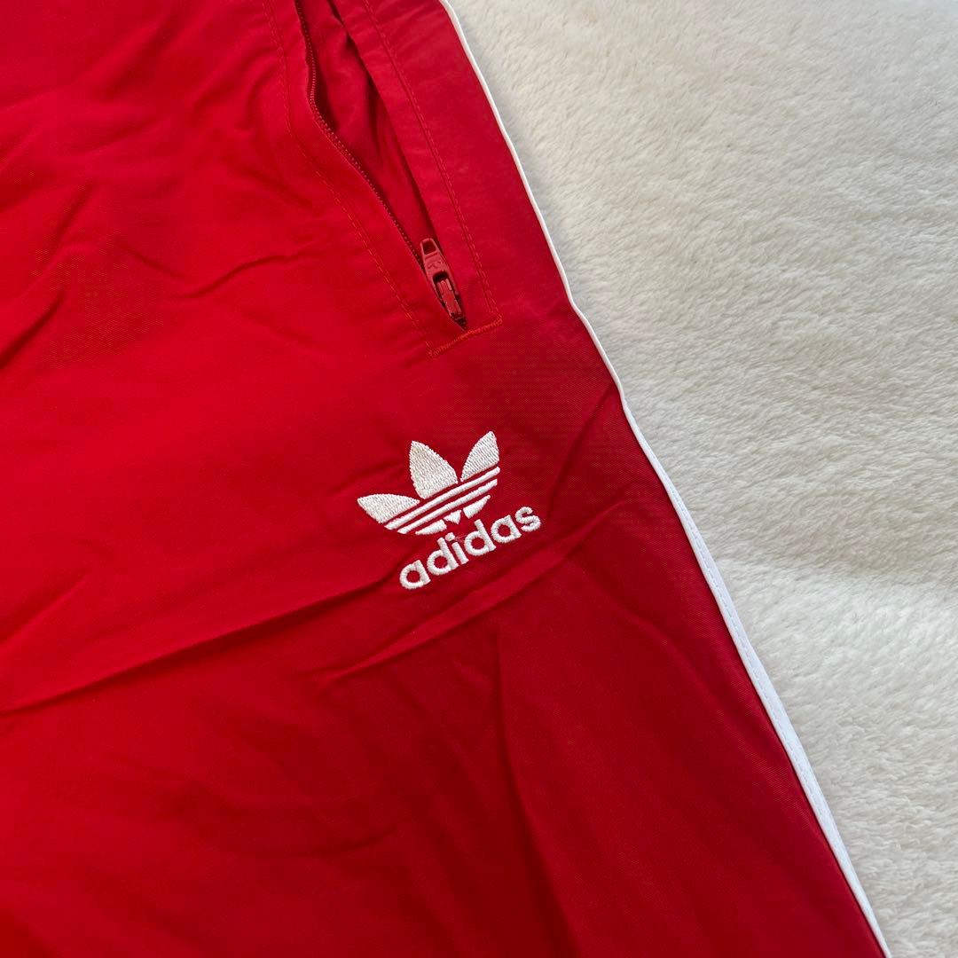 adidas originals 赤 ジャージ トラックパンツ