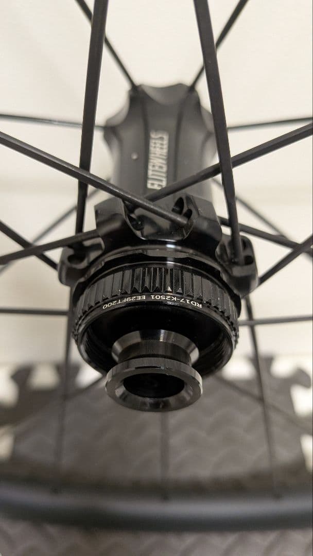 ELITEWHEELS プログラベル カーボンホイールセット　リム内幅24 mm