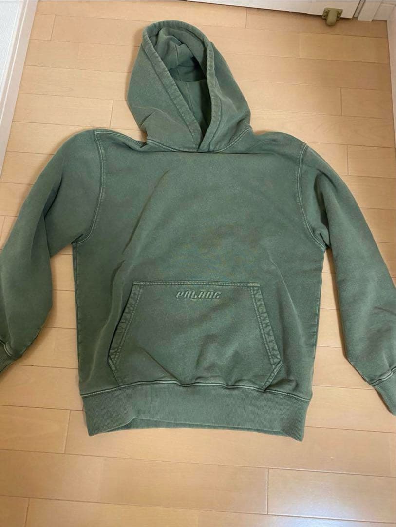 Palace オリーブグリーン フーディ