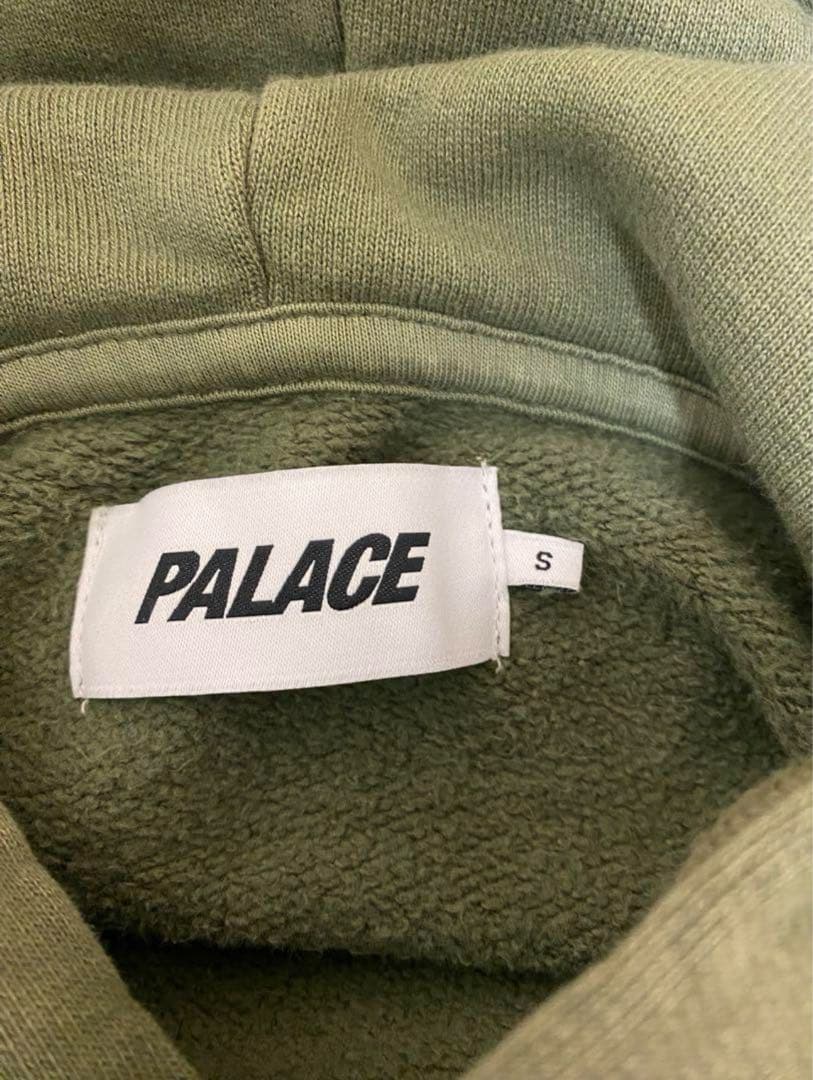 Palace オリーブグリーン フーディ