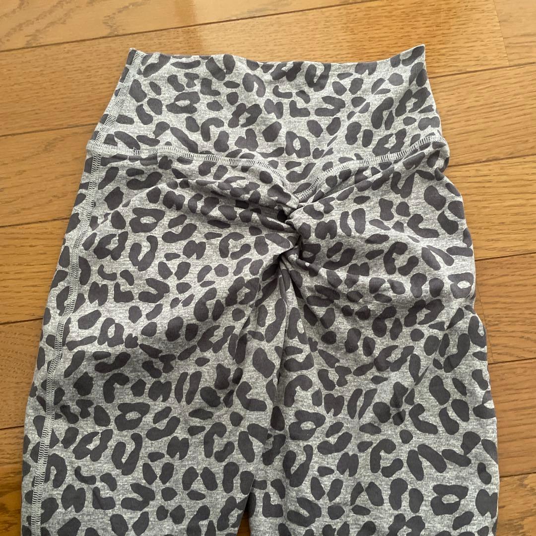 Bombshell sportswear レオパード セットアップ S