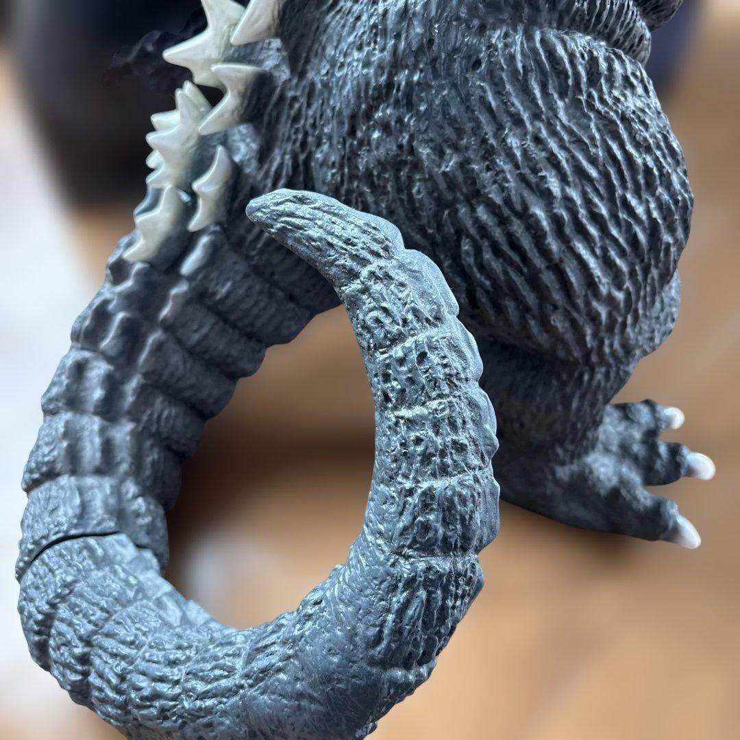 ゴジラフィギュア 1954約30cm