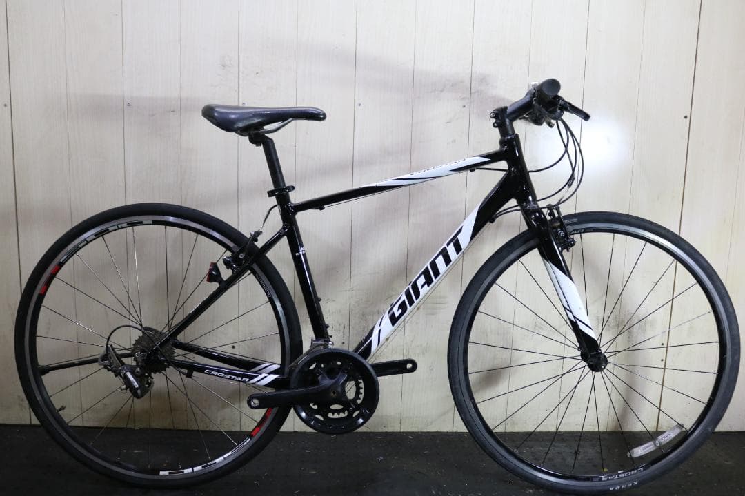 ジャイアントcrostar 700C アルミ 2X8S 470mm クロスバイク