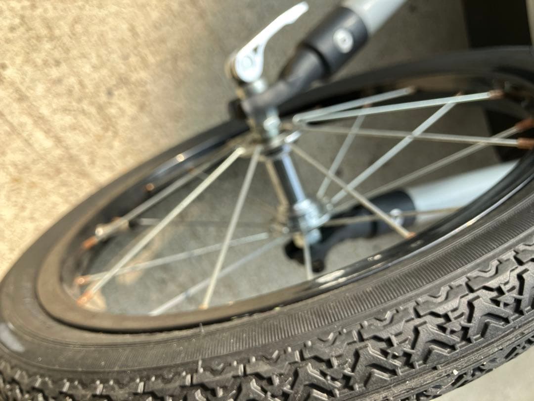 引き取り限定　Via Velo（ヴィア・ヴェロ）自転車用チャイルドトレーラー