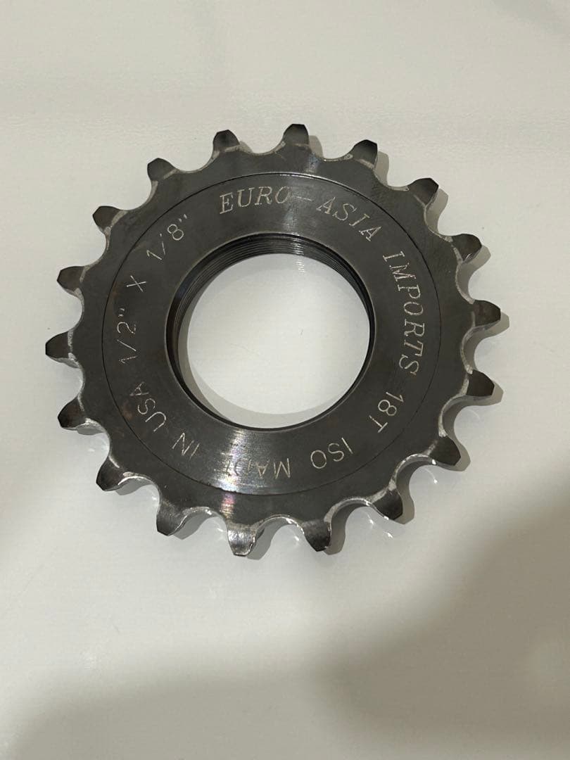 EURO-ASIA コグ 18T ロックリング付き