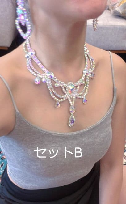 アクセサリー　ネックレス　ピアス　ベリーダンス　花嫁　ラインストーン