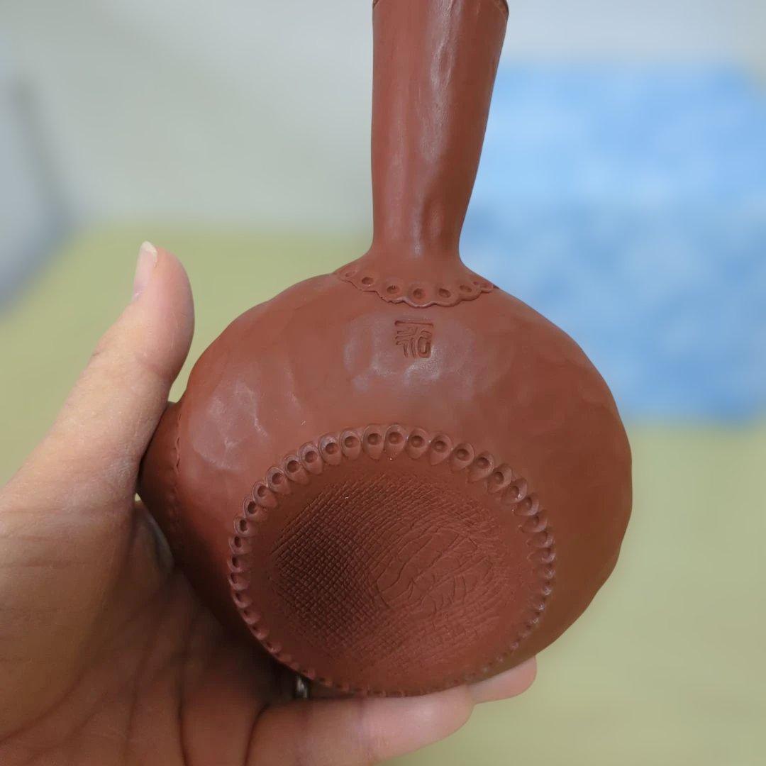 常滑焼 石仙作の朱泥急須新品未使用・箱付きです。