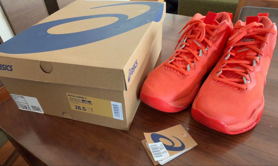 asics NOVA SURGE 3 28.5cm ノバサージ3
