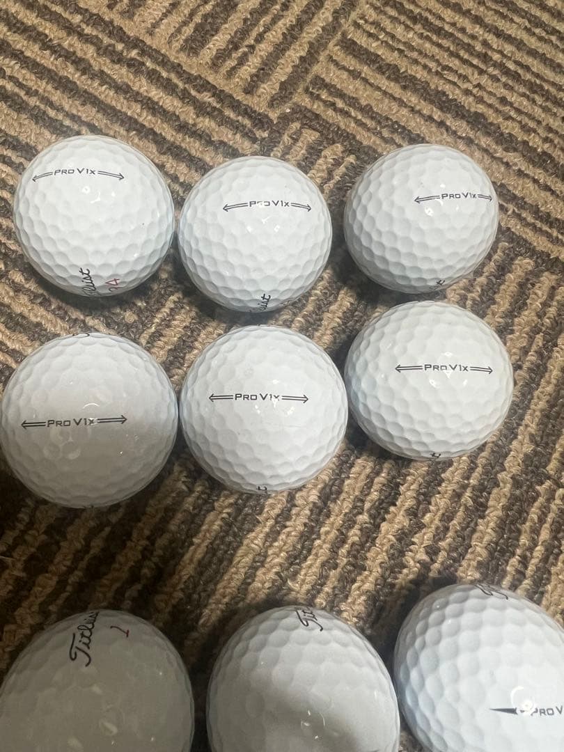 タイトリスト ゴルフボール　PROV1X 1ダース　No.94 黒ネコ　新品