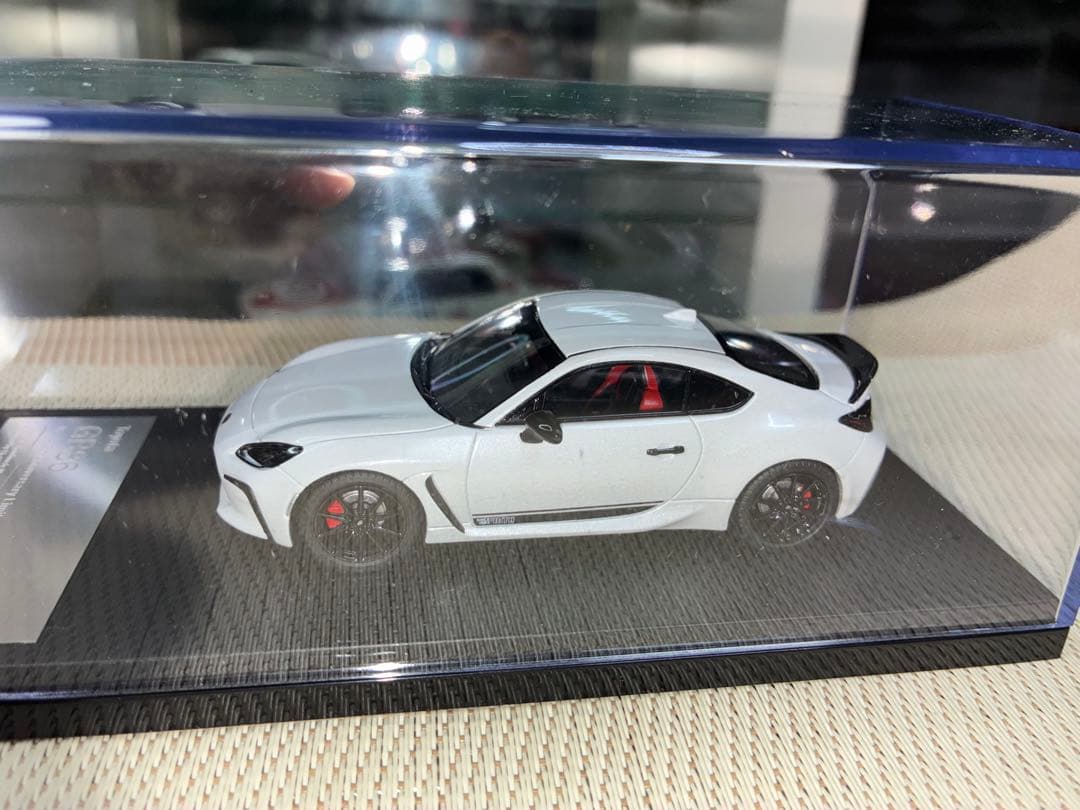 ハイストーリー 1/43 トヨタ GR86 特別仕様車