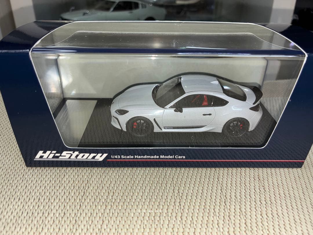 ハイストーリー 1/43 トヨタ GR86 特別仕様車
