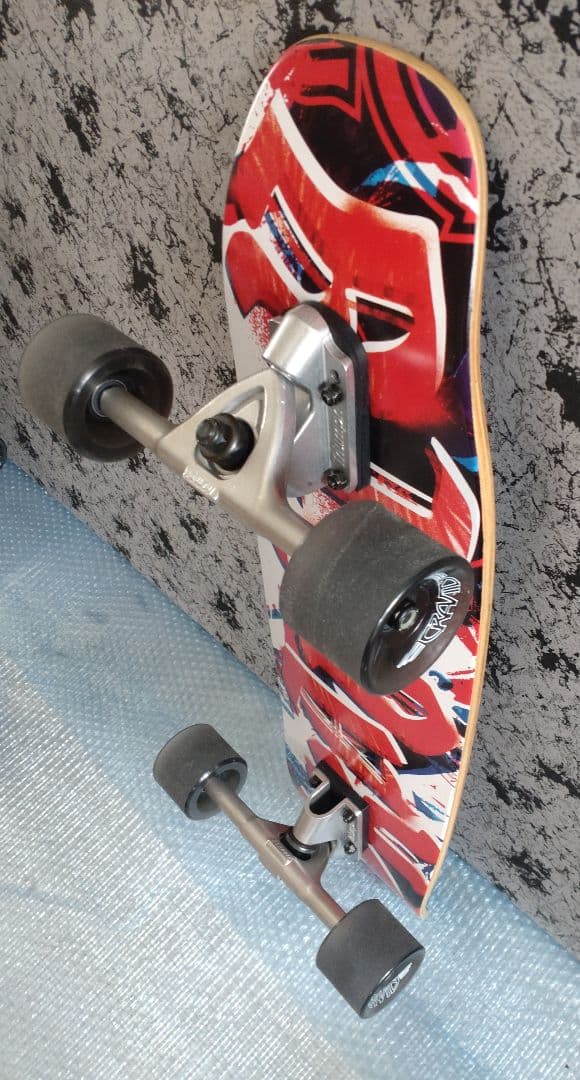【得】30＜税送料3520円込＞ GRAVITYカービングT搭載 ミディアム30