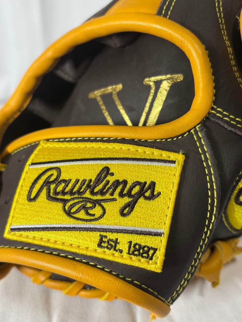 【極美品】Rawlings ローリングス　ハイパーテック　軟式用　　　外野手用