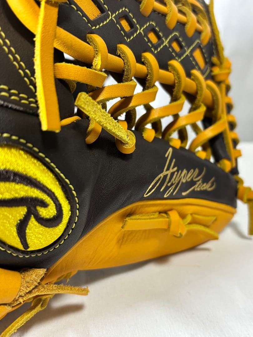 【極美品】Rawlings ローリングス　ハイパーテック　軟式用　　　外野手用