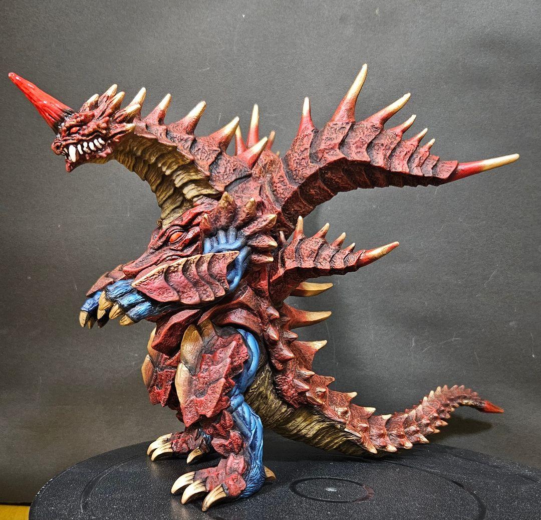 ウルトラ怪獣ソフビ　ウルトラ怪獣DXマガオロチ　リペイント完成品