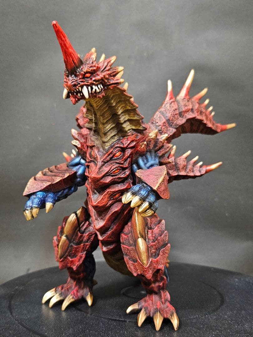 ウルトラ怪獣ソフビ　ウルトラ怪獣DXマガオロチ　リペイント完成品