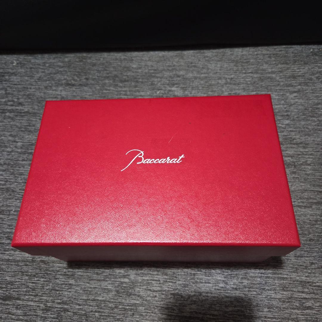 Baccarat 秋田犬　戌年の方にプレゼントいかがですか？