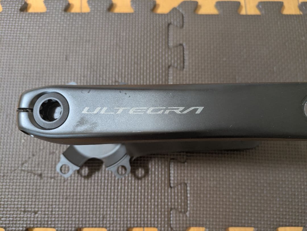 SHIMANO FC-R8100 クランクアームのみ