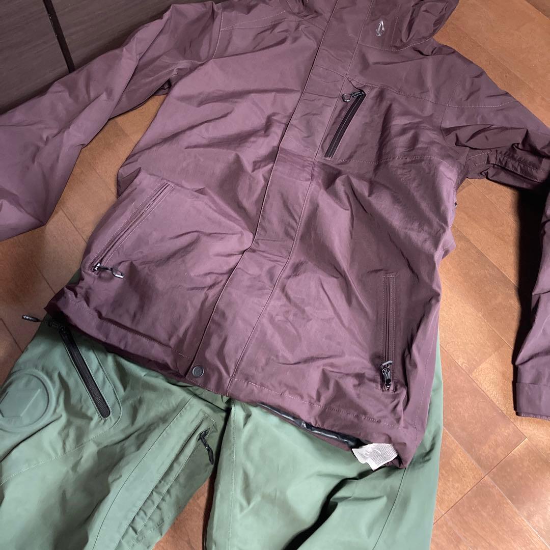 【上下】VOLCOM / スノーボード L GORE-TEX ZIPTECH M