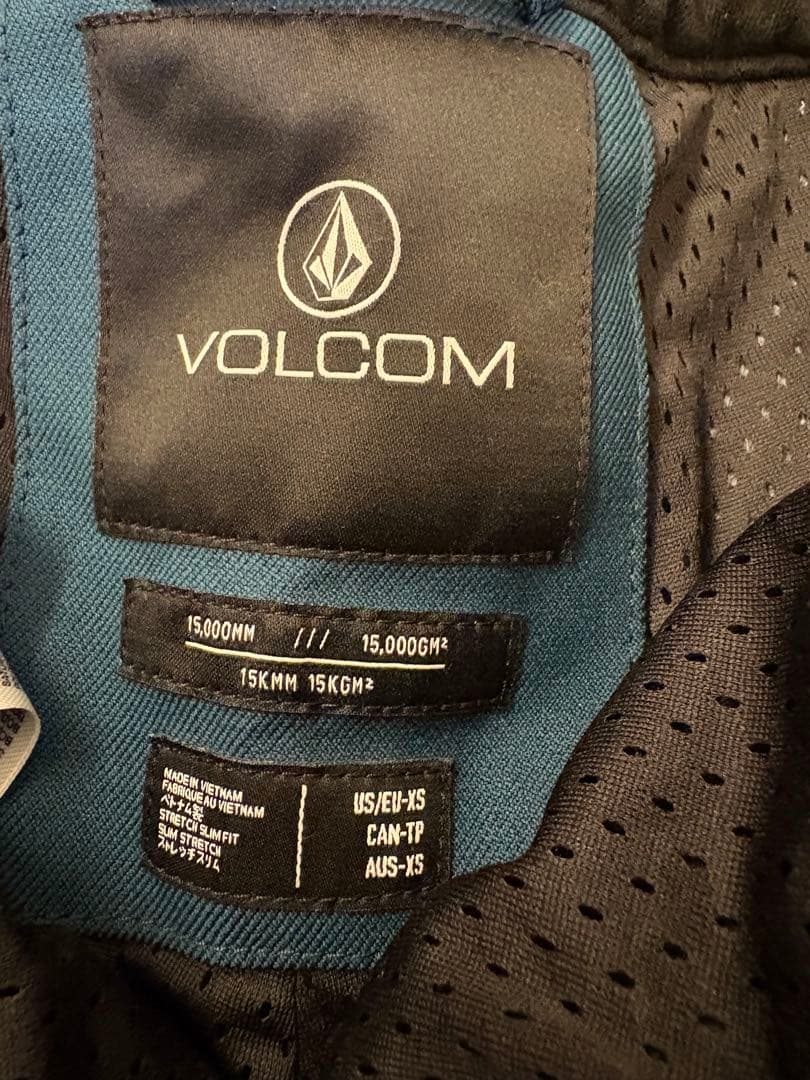 新品！VOLCOM SPECIES スノーボードパンツ 女性用 XS