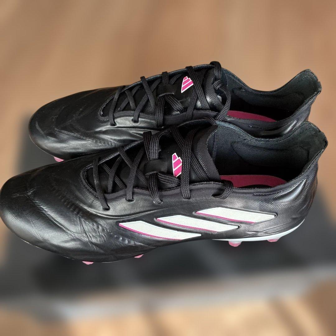 adidas サッカースパイク　コパピュア.1FG