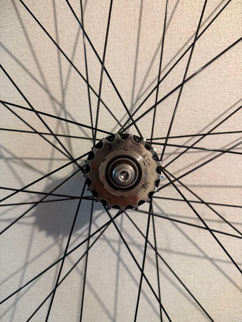 ピストホイール VELOCITY A23×PHILWOOD 32H 今週限定！