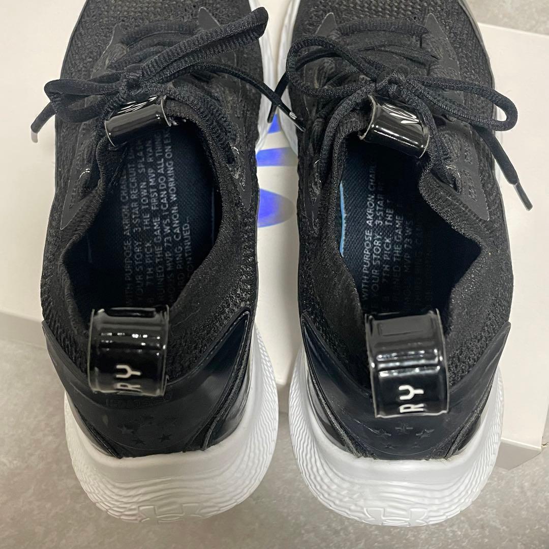 【美品】Under Armour Team Curry 8 26.5cm