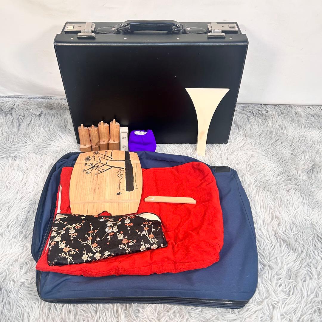 【希少】長唄三味線　三味線　細棹　紅木　銀細　綾杉胴　皮破れなし　トチあり
