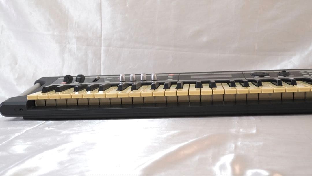 KORG X50 シンセサイザー（61鍵）