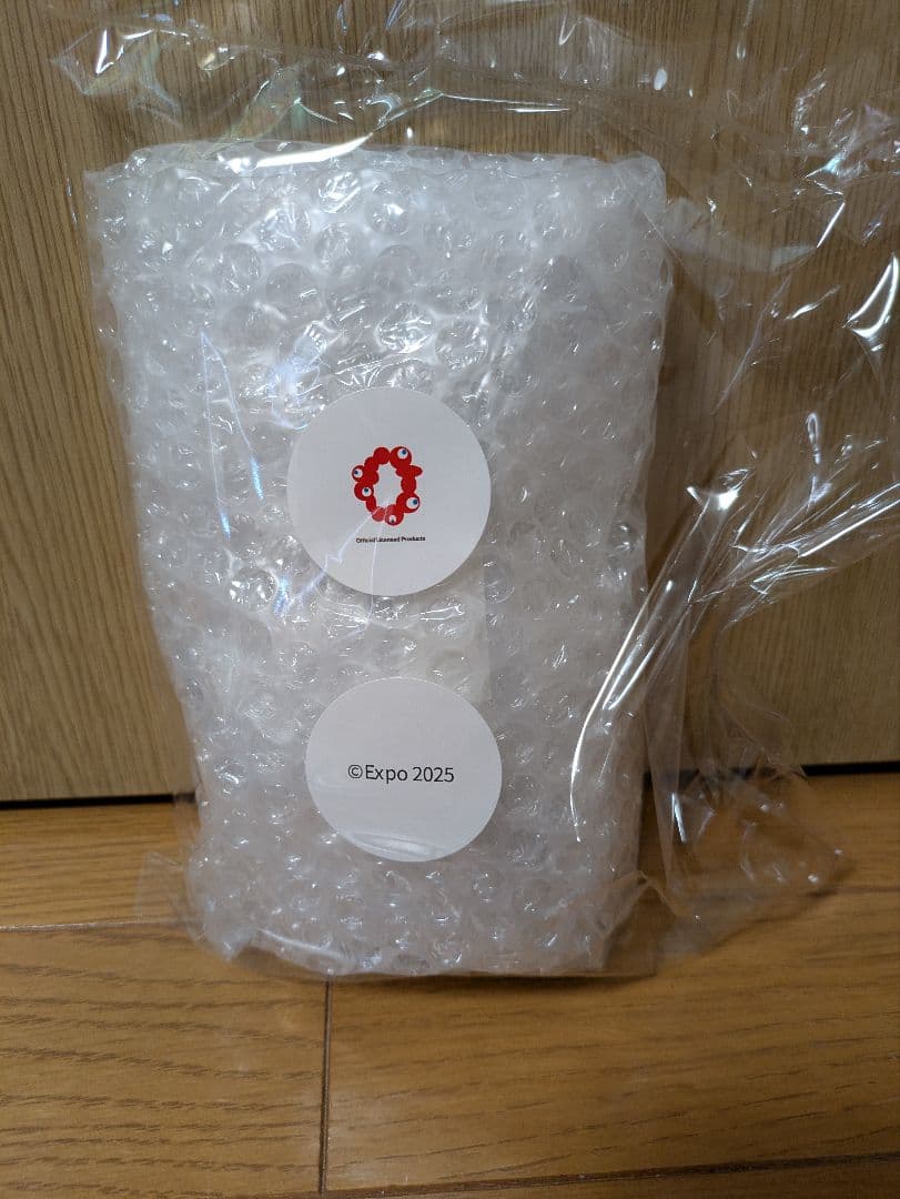 ミャクミャク　亀甲竜　モノクロver. Mサイズ 新品　ロビンドン