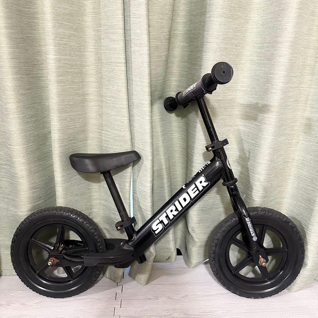 STRIDER ストライダー スポーツモデル 12インチ ブラック キックバイク