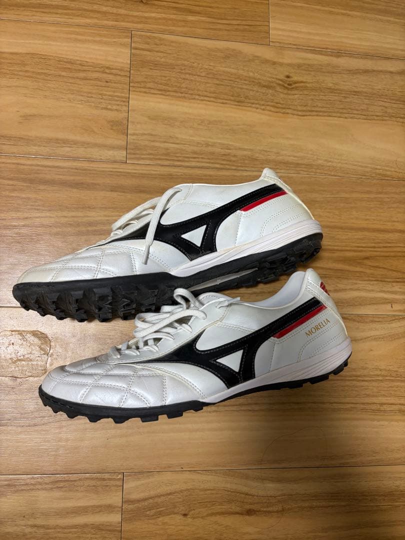 Mizuno Morelia ホワイト/ブラック/レッド