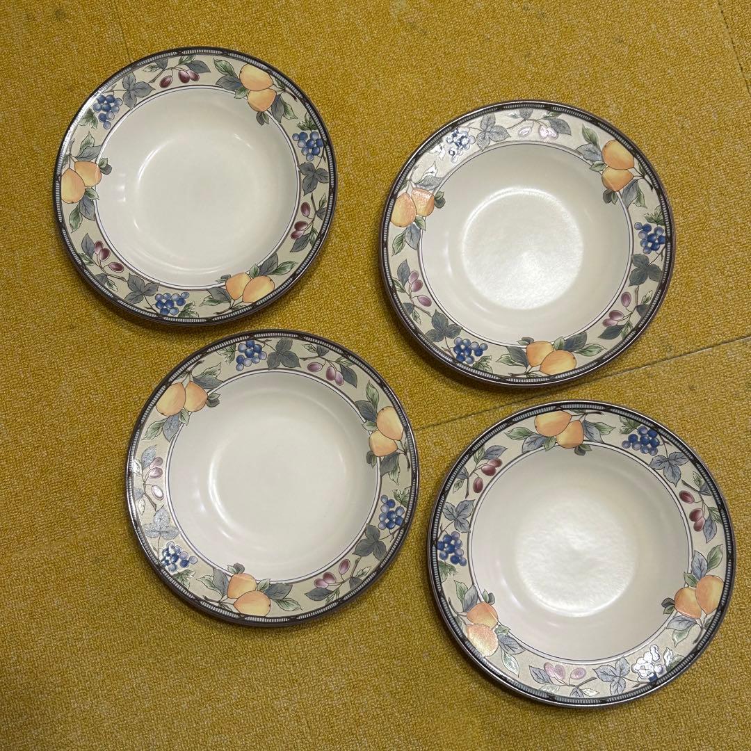 MIKASA Intaglio お皿4枚セット