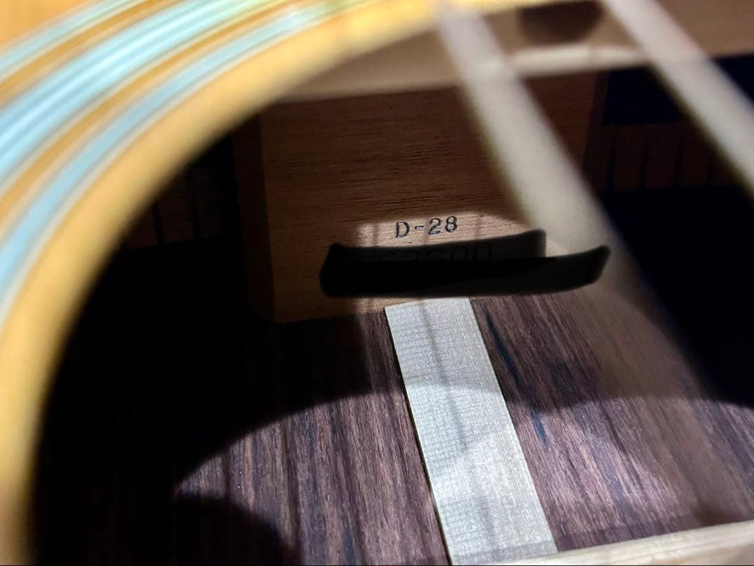 Martin D-28 Standard アコースティックギター