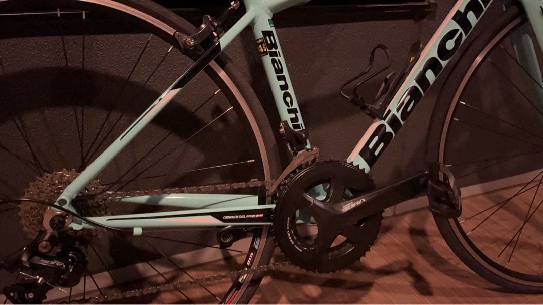 BIANCHI ロードバイク　NIRONE7 SORA