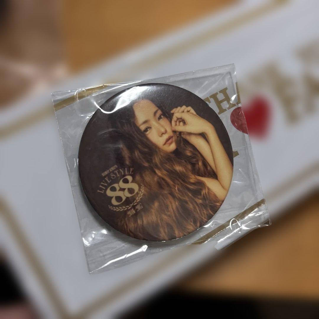 LIVESTYLE 2016-2017ファーキーホルダー　安室奈美恵まとめ売り