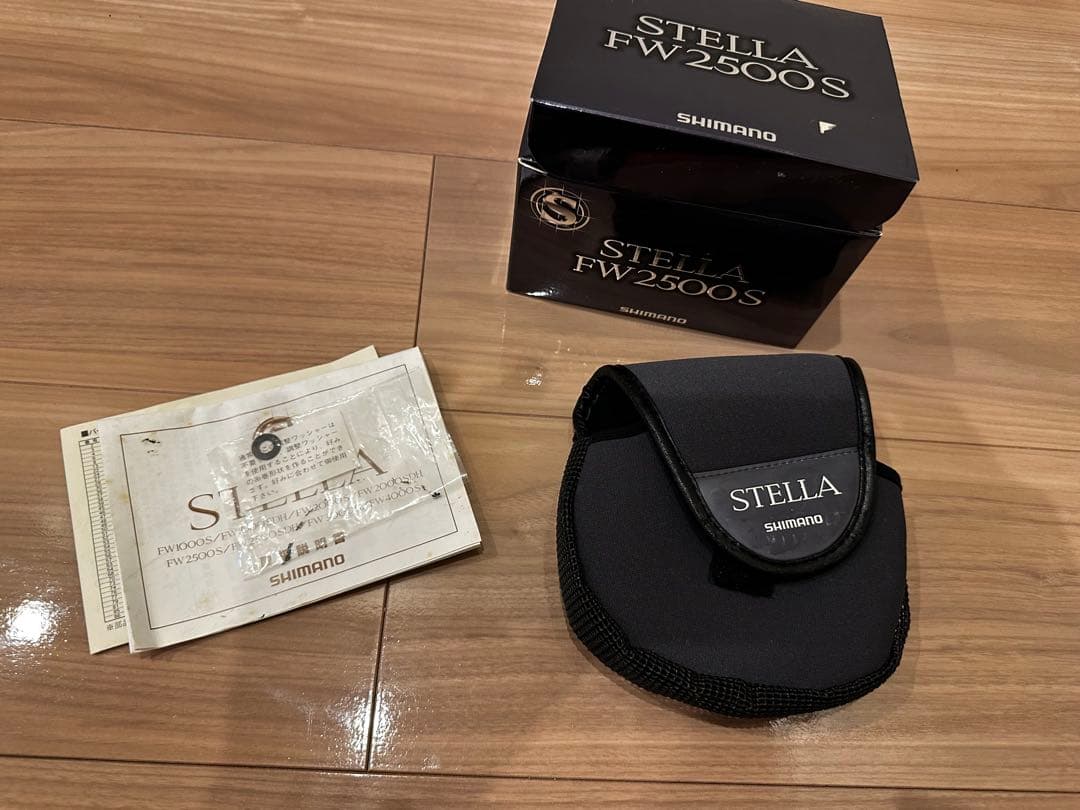 SHIMANO STELLA FW2500S スピニングリール