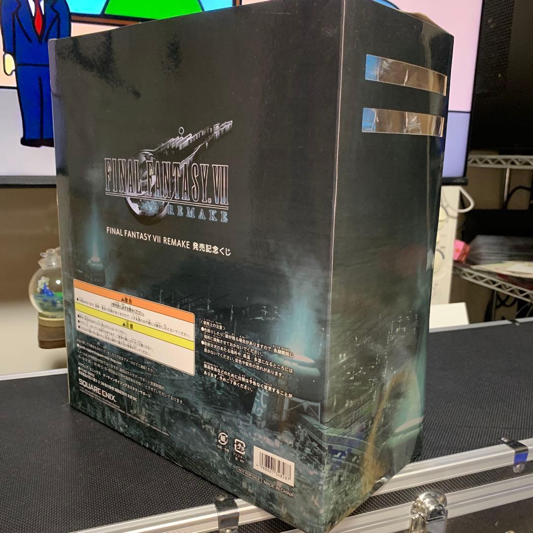 FINAL FANTASY VII REMAKE セフィロス フィギュア