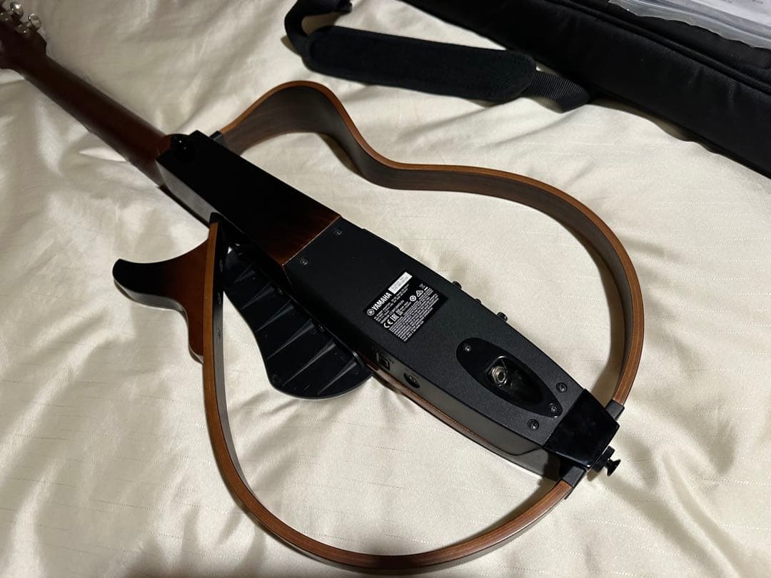 YAMAHA SLG200S ケース付き サイレントギター
