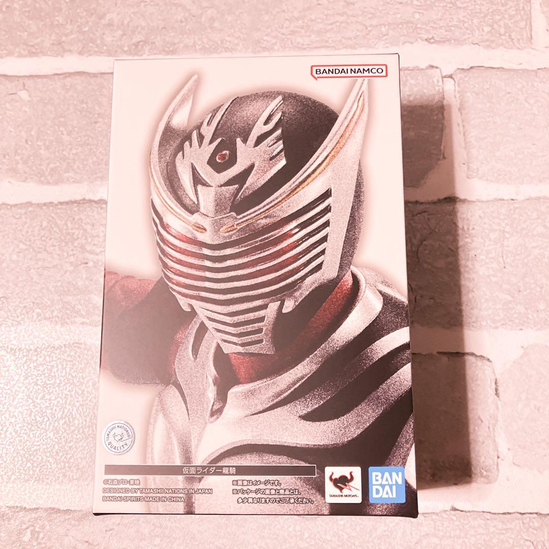S.H.Figuarts 真骨彫製法 仮面ライダー龍騎