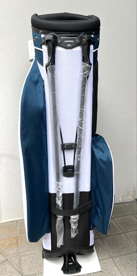 【新品タグ付き】Callaway CHEV キャディバッグ ホワイト/ネイビー