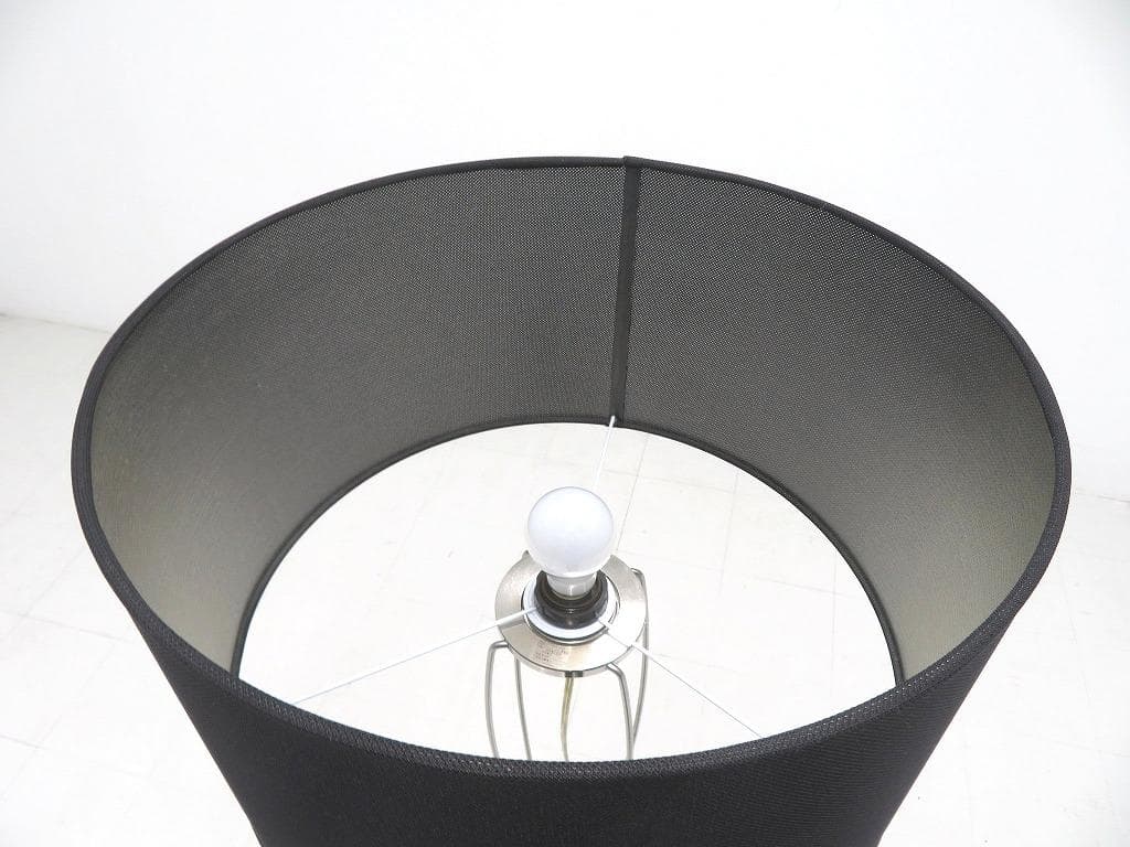 展示品　ルミナベッラ　カッシーナixc フロアスタンドライト　照明　ライト